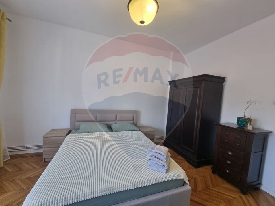 Apartament cu 6 camere de închiriat în zona Tomis Mall