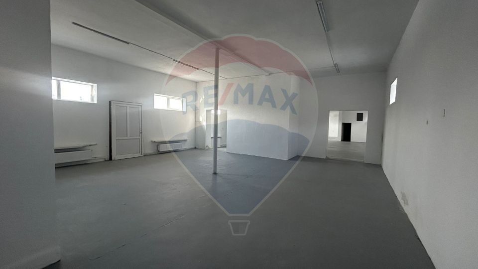 262sq.m Commercial Space for sale, Sud area