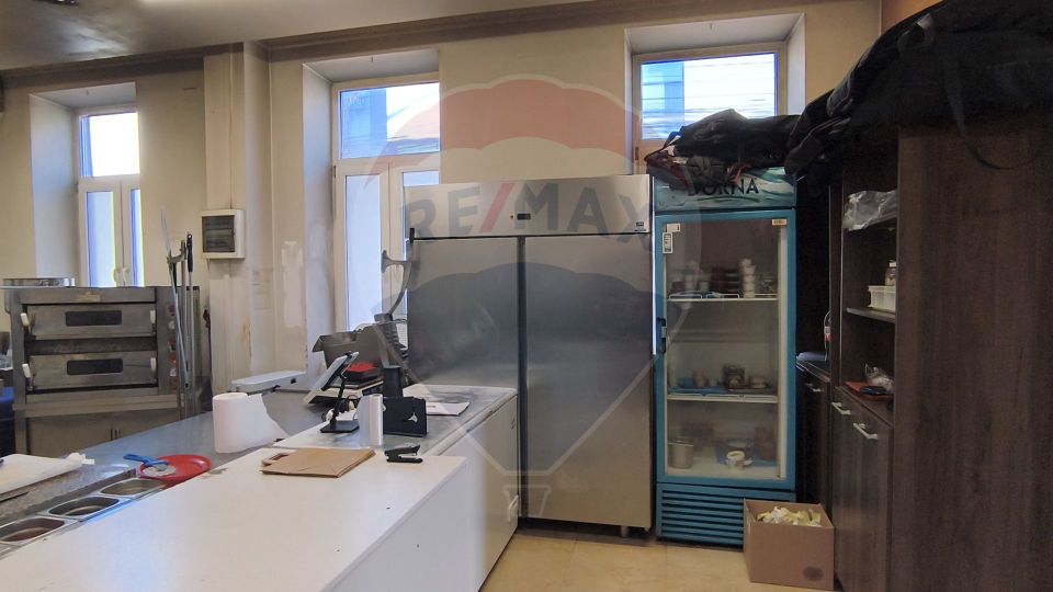 129sq.m Commercial Space for sale, Semicentral area