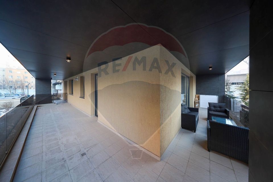69sq.m Commercial Space for sale, Racadau area