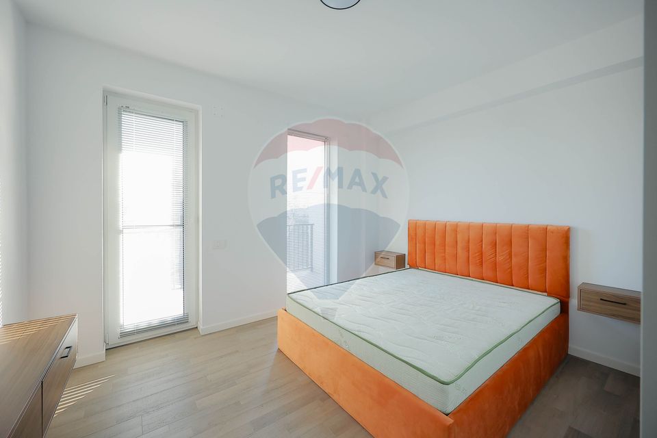 Apartament de închiriat cu 2 camere și parcare, ultracentral, Oradea