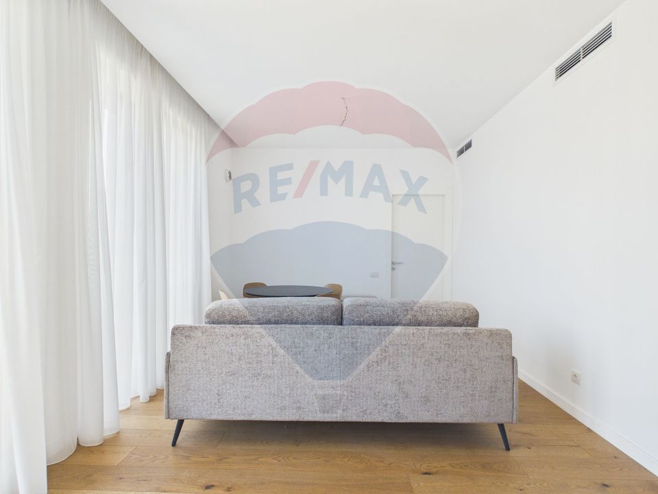 Bright apartment, 2 rooms, parking included, Amber Forest vat included