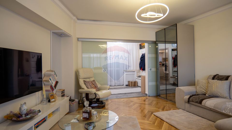 Oferta - Vanzare apartament lux,3 camere, Bulevardul Unirii la Fantani