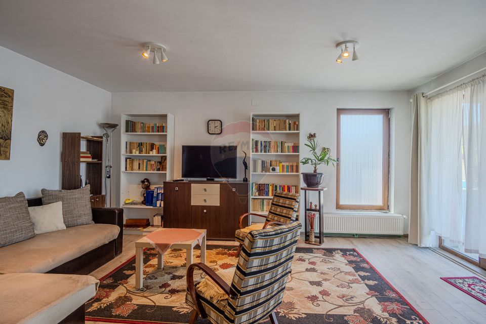 Casa de vanzare 7 camere | CURTE 953 mp | Colonia 1 Mai | COMISION 0 |