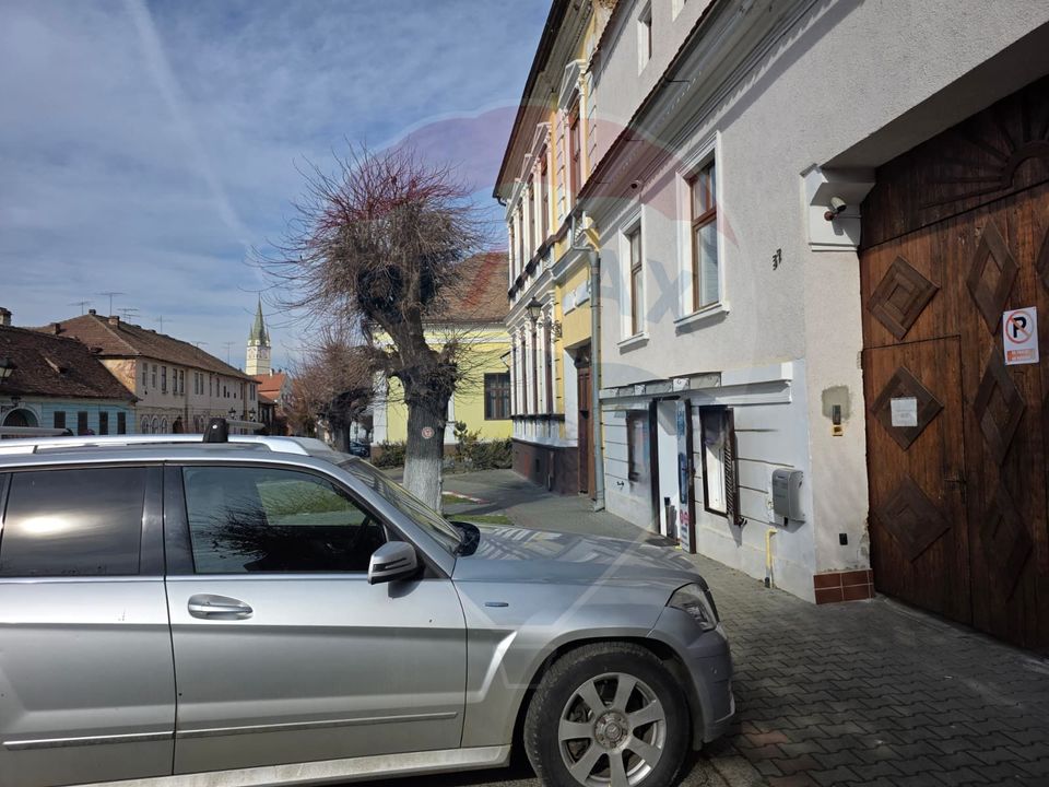 4 room House / Villa for sale, Ultracentral area