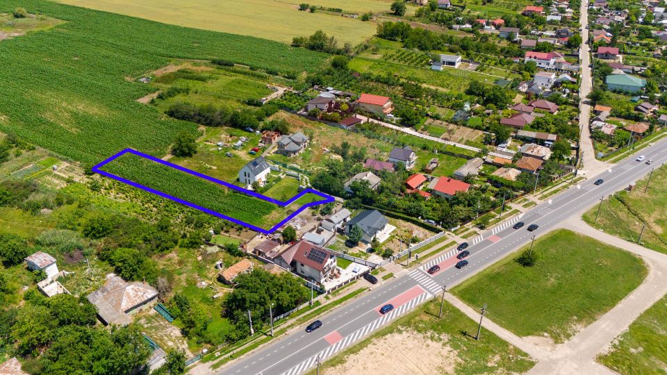 Land 1,267sqm Letcani / Strada Principala