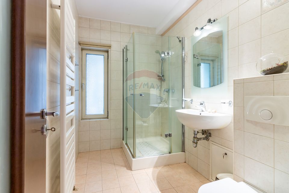 Sale | apartment | 4 bedrooms | 163 sqm | Dorobanti | parking