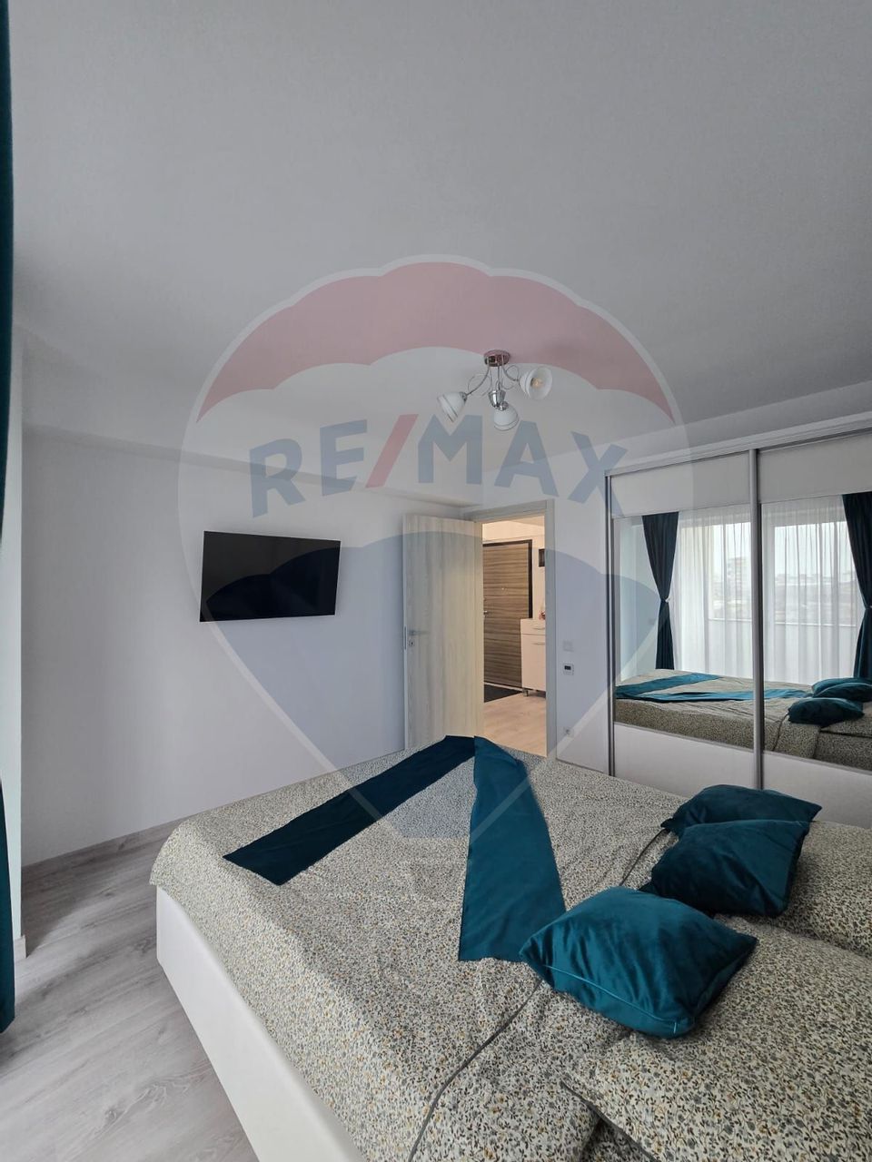 Apartament 2 camere bloc nou mobilat si utilitat zona Lapus arges