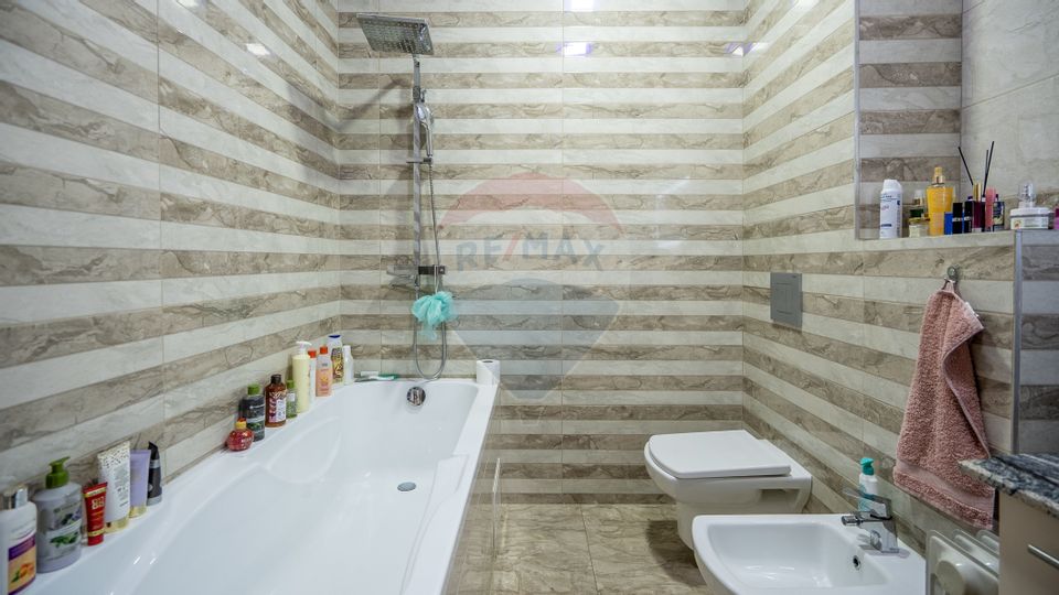 Apartament cu 3 camere de vânzare ISARAN, comision 0