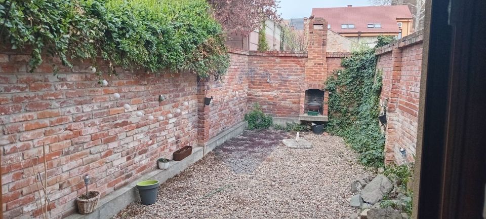 4 room House / Villa for sale, Central area