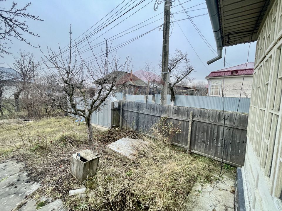 Casă cu teren  Neicu/Panciu