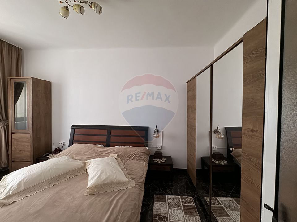 Apartament cu 2 camere DECOMANDAT - ULTRACENTRAL - de inchiriat