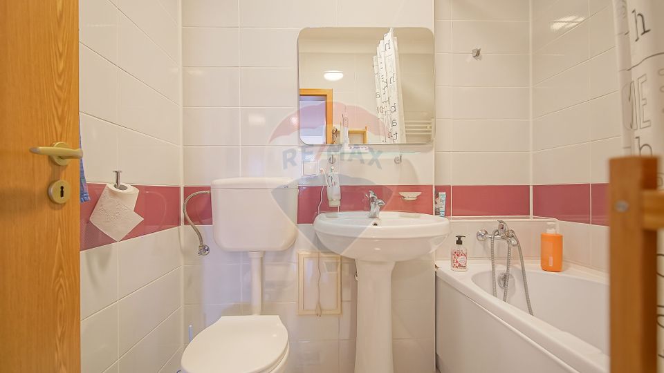 Apartament 3 camere decomandat, Casa Nobel – Nicolae Labiș 36