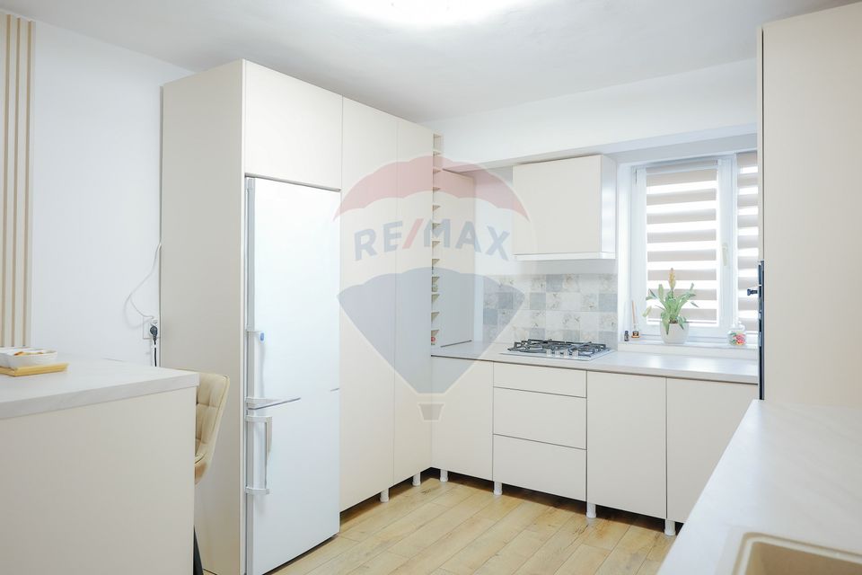 4 room Apartment for sale, Iosia area
