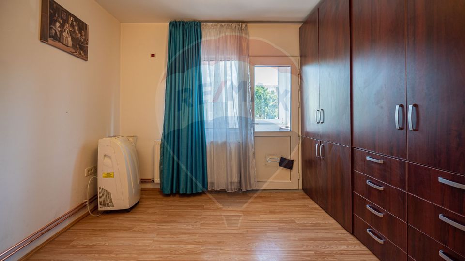4 room Apartment for sale, Calea Bucuresti area