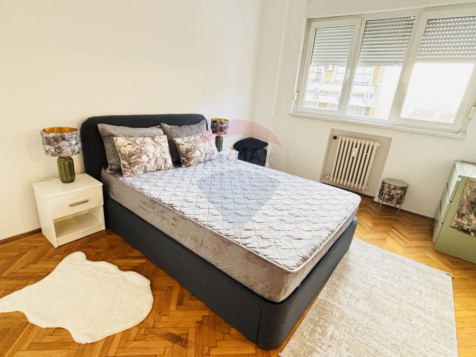 Apartament cu 3 camere de închiriat Eminescu Dacia