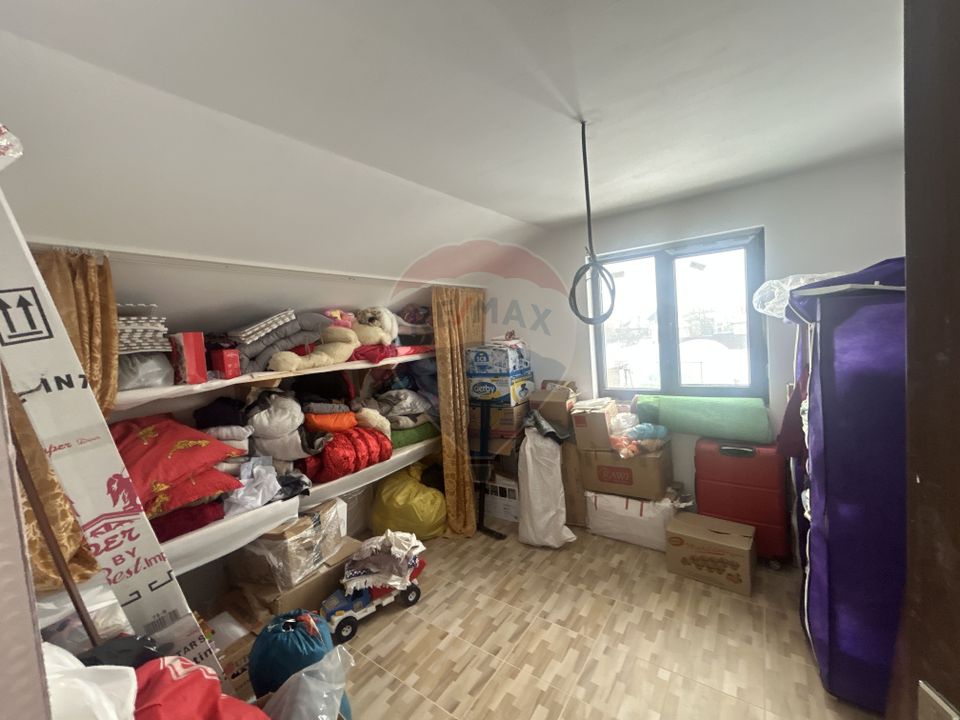 Casă nouă de vânzare 220 mp 13 ari teren SATULUNG 15KM de BAIA MARE