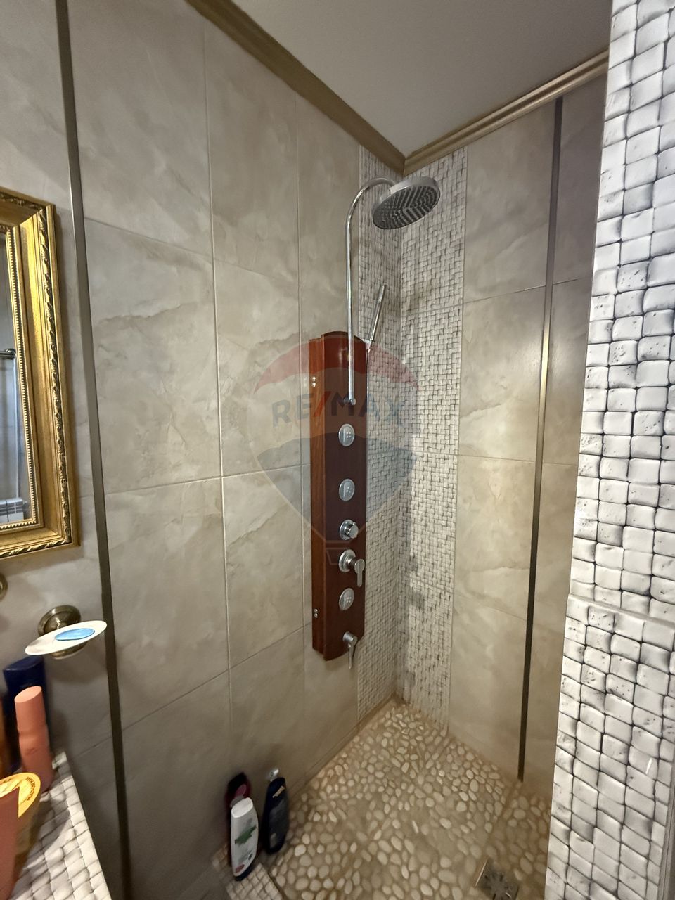 7 room House / Villa for sale, Central area