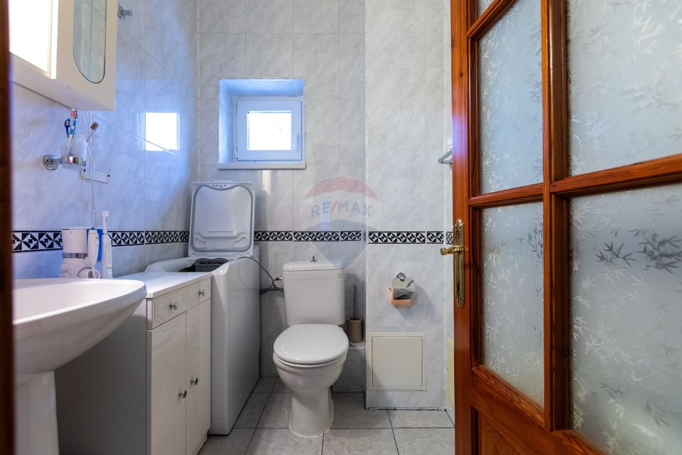5 room House / Villa for sale
