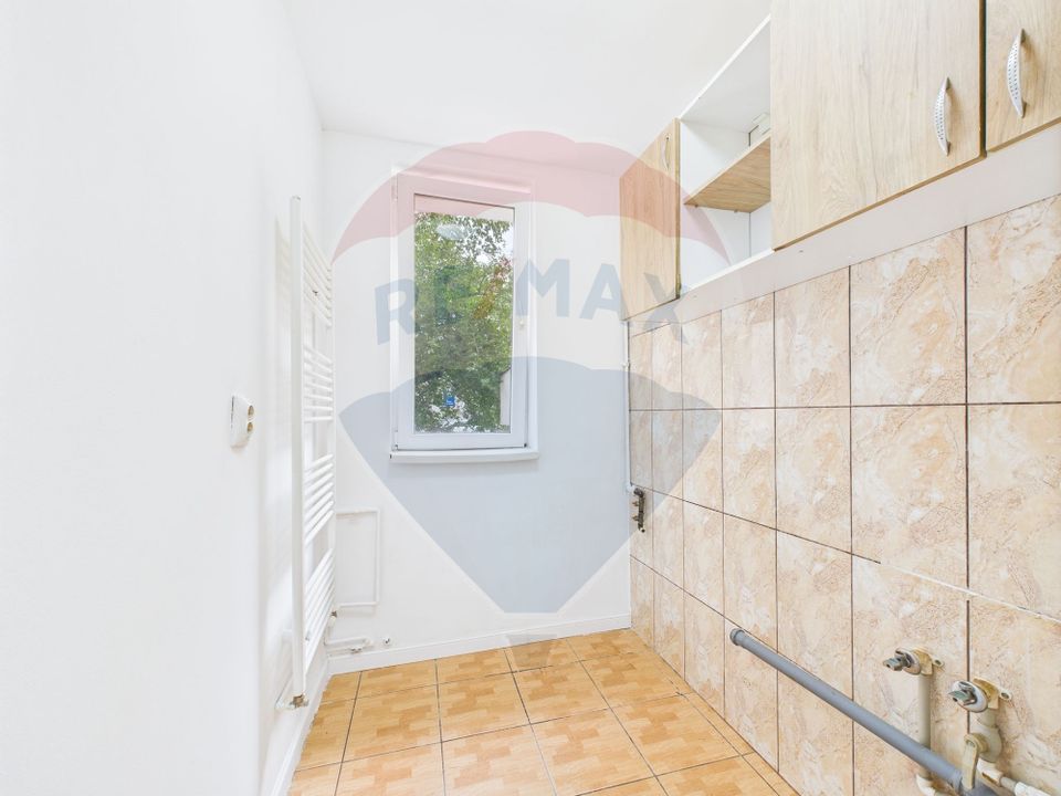 Apartament cu 4 camere renovat in Militari/Apusului