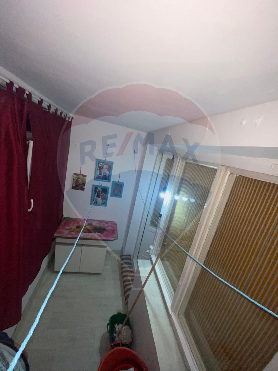 Apartament cu 3 camere de închiriat în zona Rahova