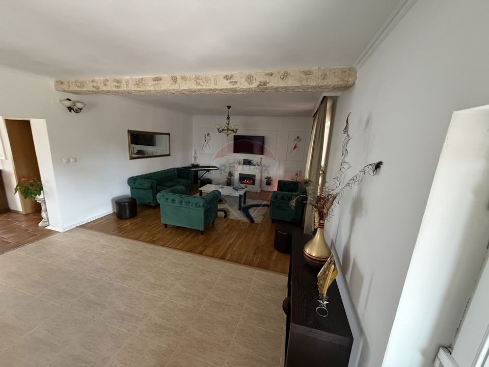 5 room House / Villa for sale