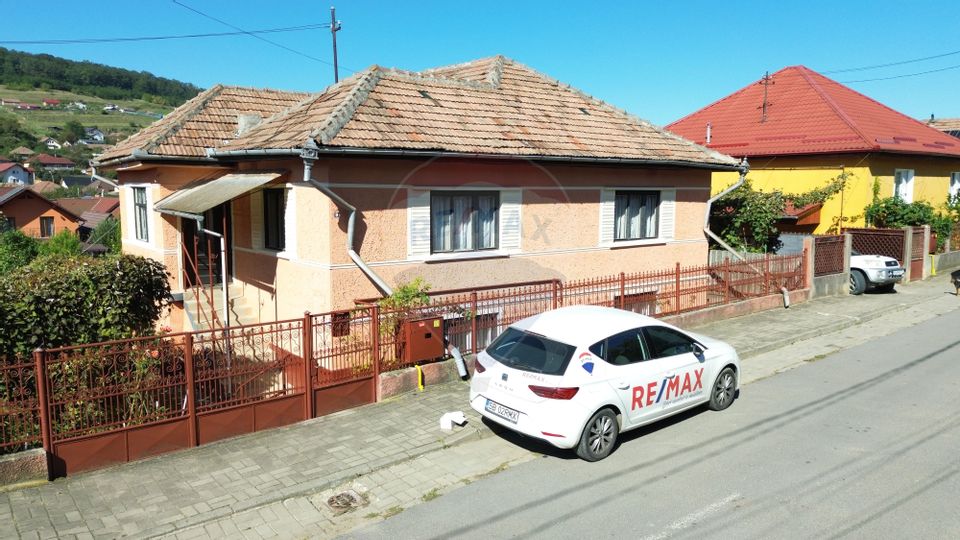 5 room House / Villa for sale, Central area