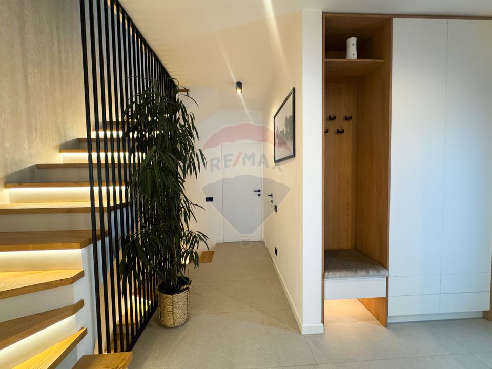 4 room House / Villa for sale, Nord-Est area