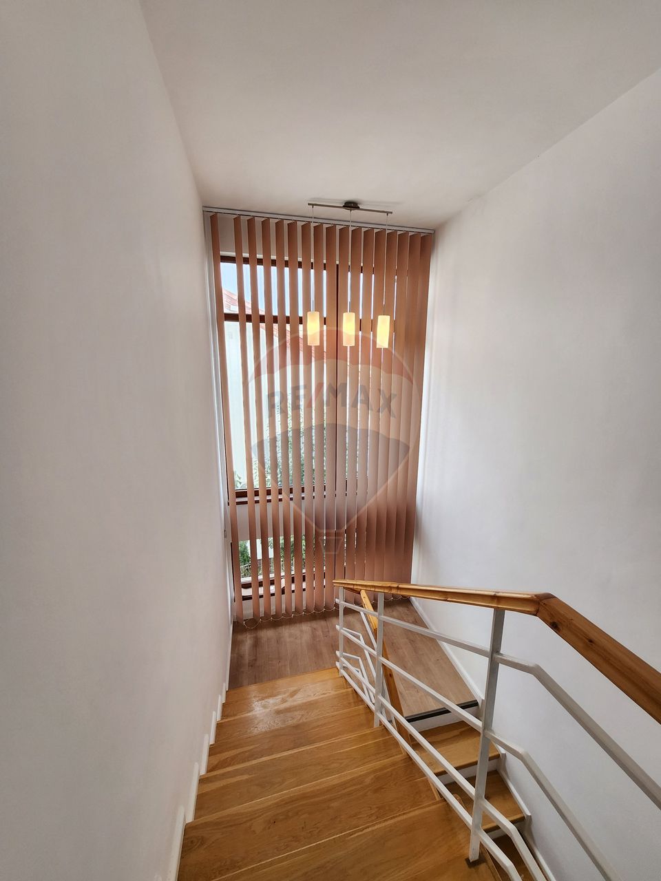 6 room House / Villa for rent, Aviatiei area