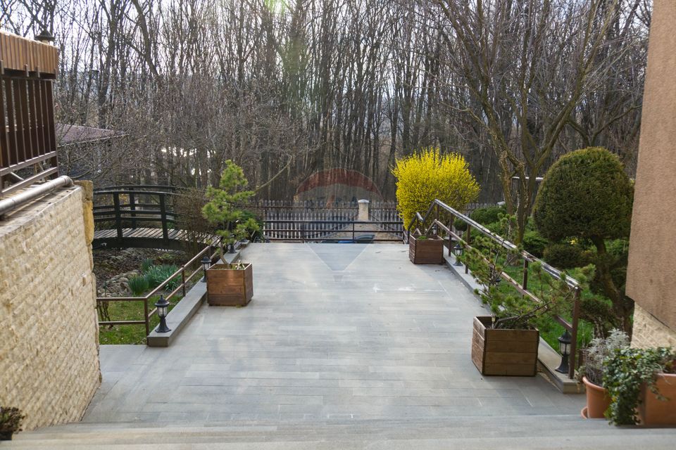 7 room House / Villa for sale, Faget area