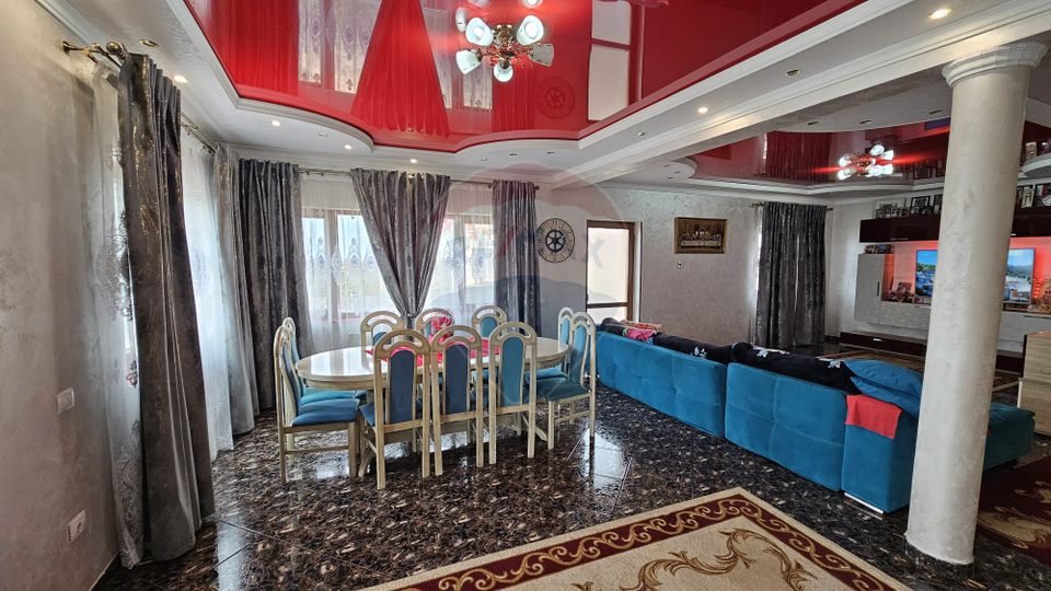 6 room House / Villa for sale