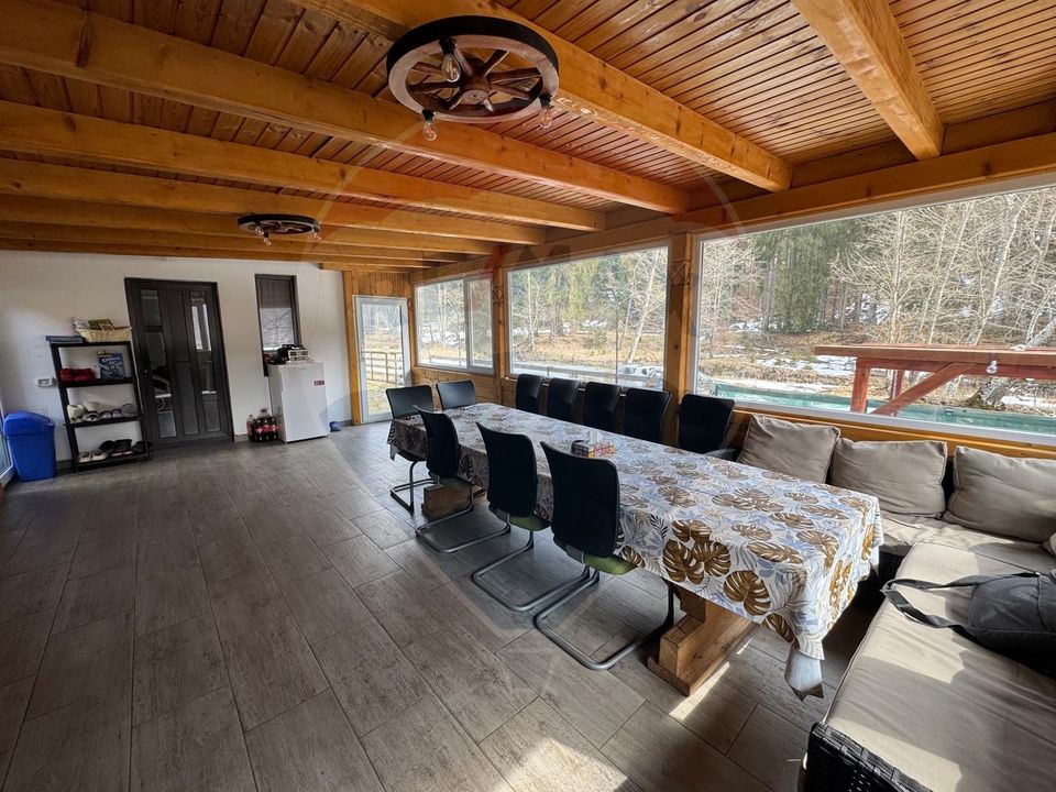 6 room House / Villa for sale