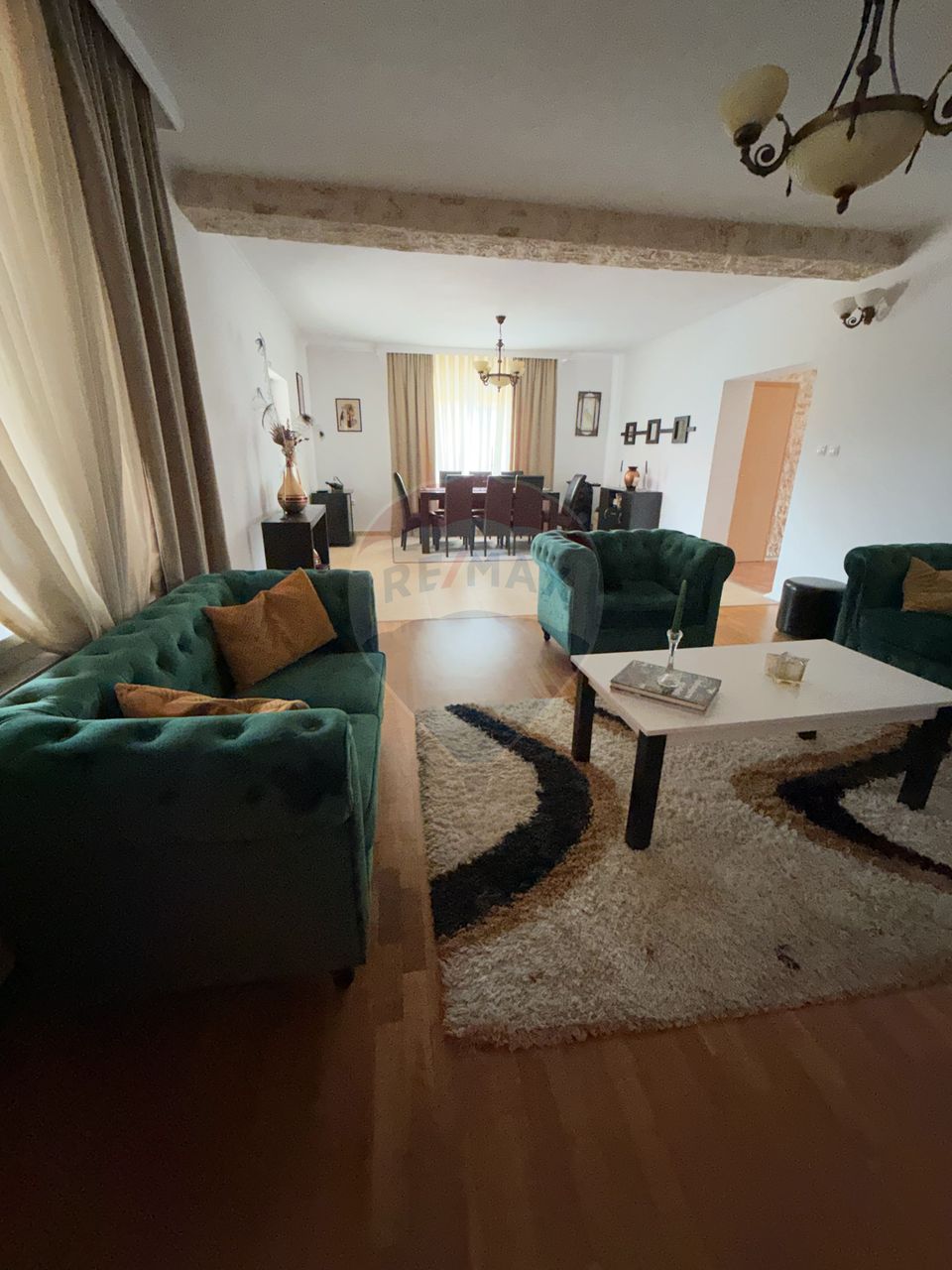 5 room House / Villa for sale