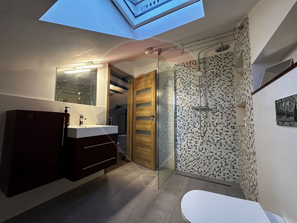 8 room House / Villa for sale, Gruia area