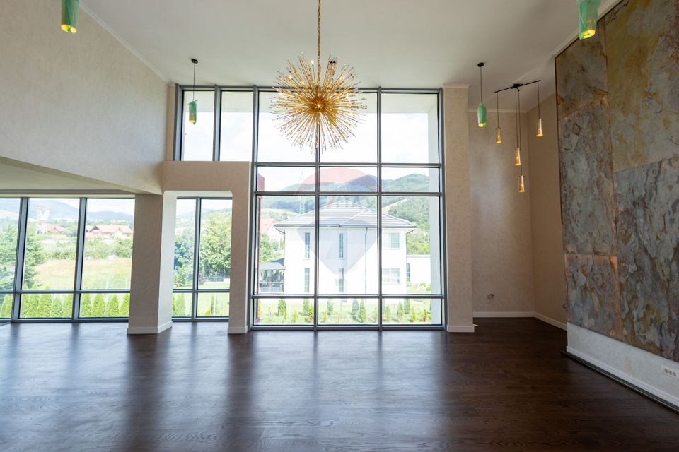 5 room House / Villa for sale