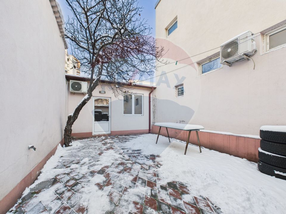 4 room House / Villa for sale, Vitan area