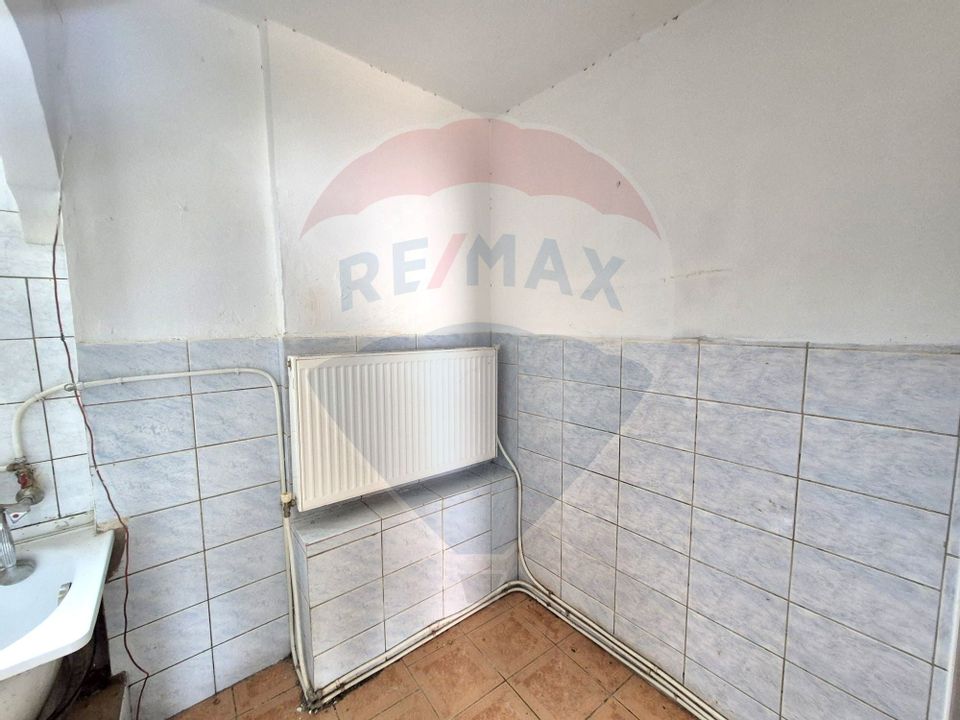 3 room House / Villa for sale, 13 Septembrie area