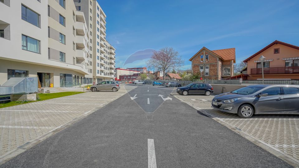 Garsoniera, de vânzare, Calea București