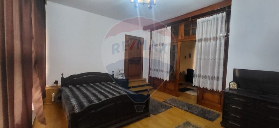 7 room House / Villa for sale, Functionarilor area