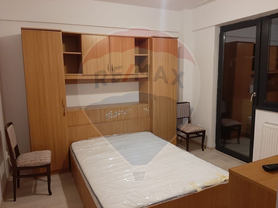 Apartament cu 2 camere de vânzare în zona Bariera Valcii