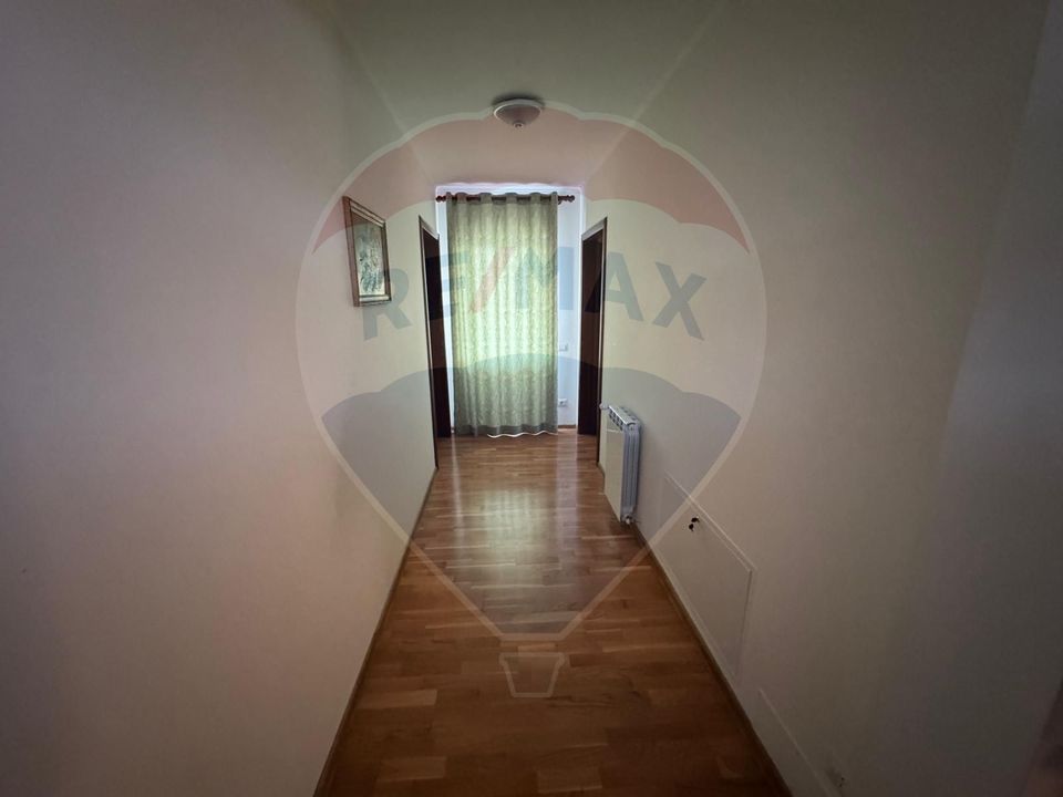 6 room House / Villa for sale, Darmanesti area