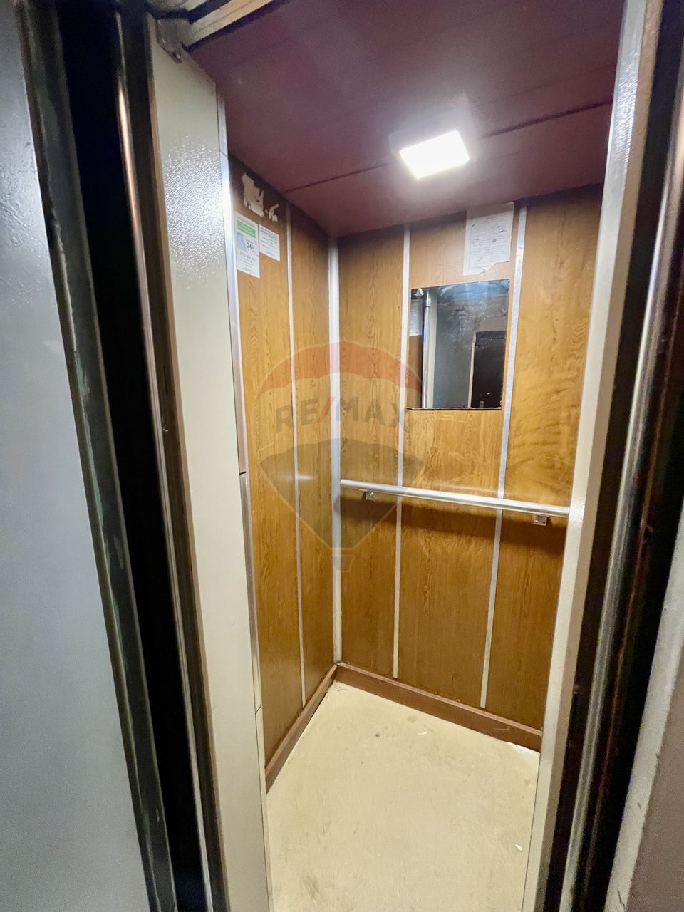 2 room Apartment for sale, Central area