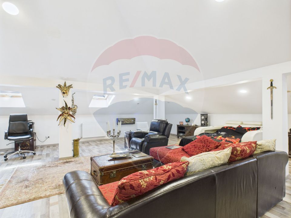 Casa pasiva autonoma Peris Cocioc 380 mp utili P+M teren 1040 mp