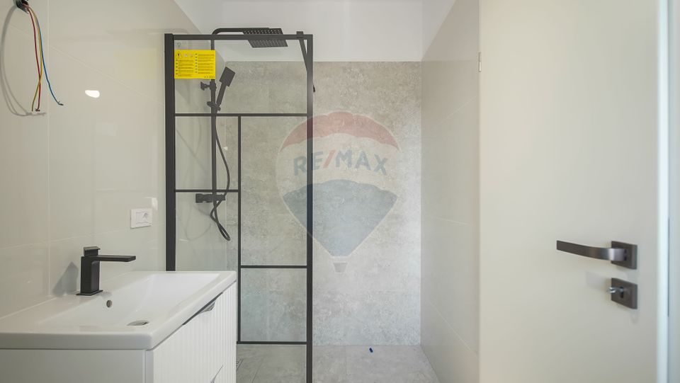 4 room House / Villa for sale