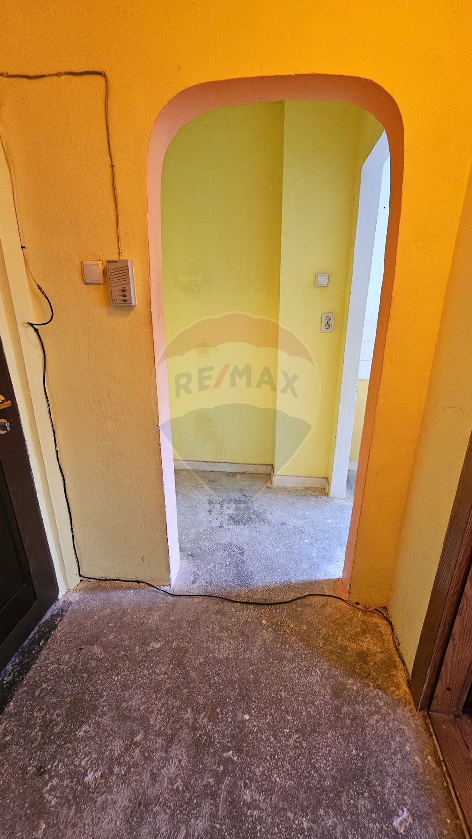 Apartament cu 1 camere de vânzare în zona Maratei