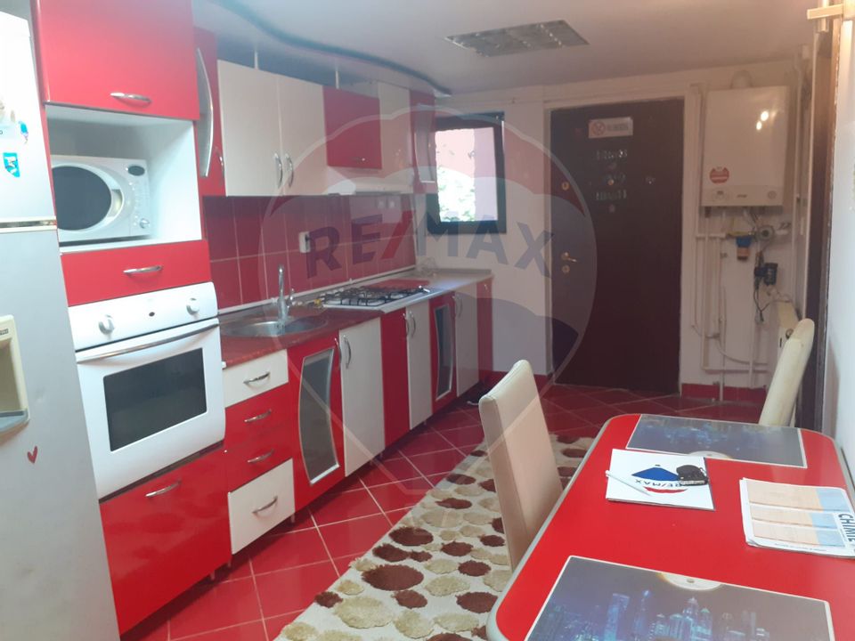 Apartament ULTRACENTRAL  2 camere de vanzare