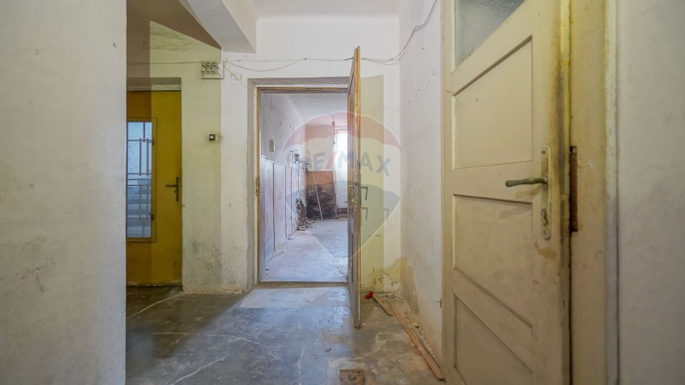 3 room Apartment for sale, Schei area