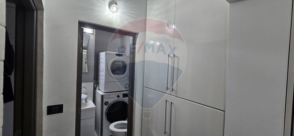 4 room Apartment for sale, Central area