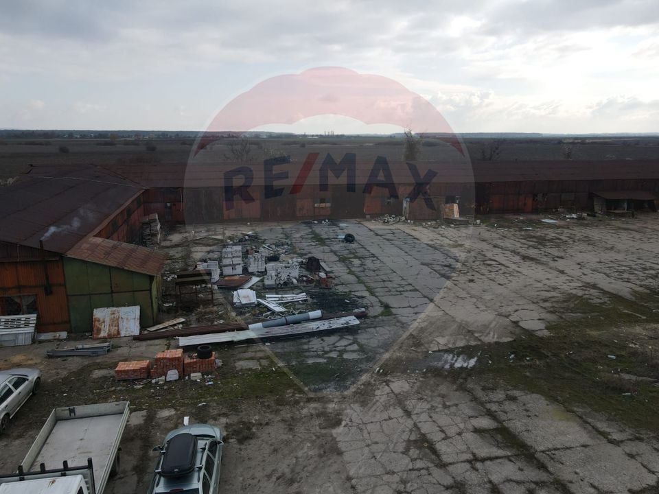 Spațiu industrial hale cu teren in zona Mihai Bravu Ploiesti