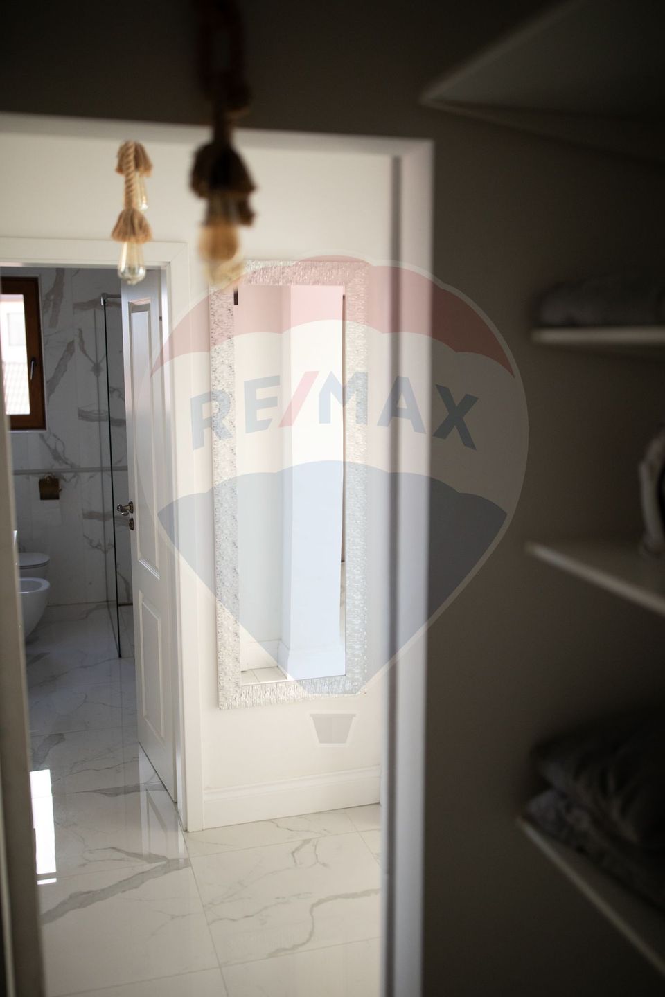 Apartament de inchiriat